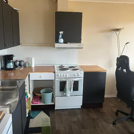 Cheap Near Airport With Free Parking And Combined Washer And Dryer Always Ready Finhaugveien 5 Evenesmarkja