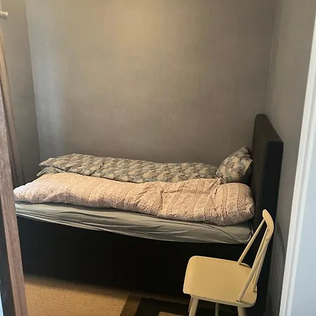 Cheap Near Airport With Free Parking And Combined Washer And Dryer Always Ready Finhaugveien 5 Apartment