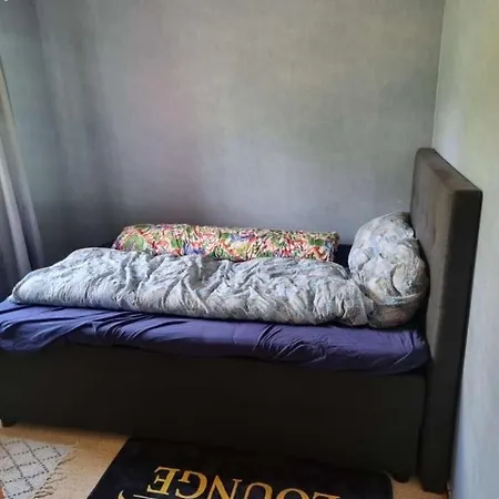 Cheap Near Airport With Free Parking And Combined Washer And Dryer Always Ready Finhaugveien 5 Apartment *